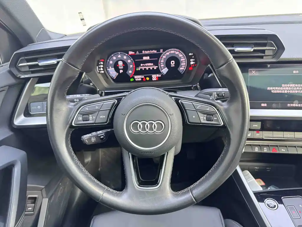 Audi A3 2023 — фото 14