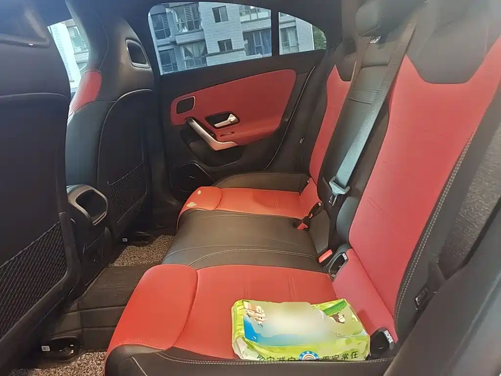 Mercedes-Benz CLA AMG 2023 — фото 13