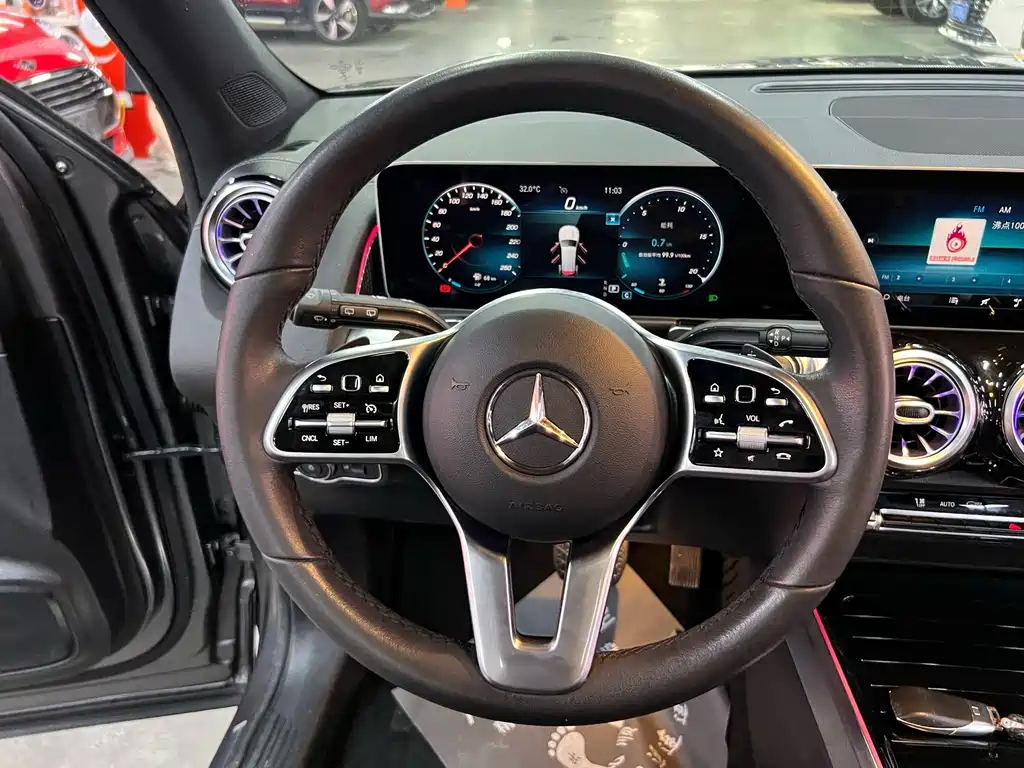 Mercedes-Benz GLB 2020 — фото 13