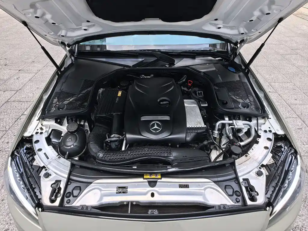 Mercedes-Benz C-Class 2017 — фото 12