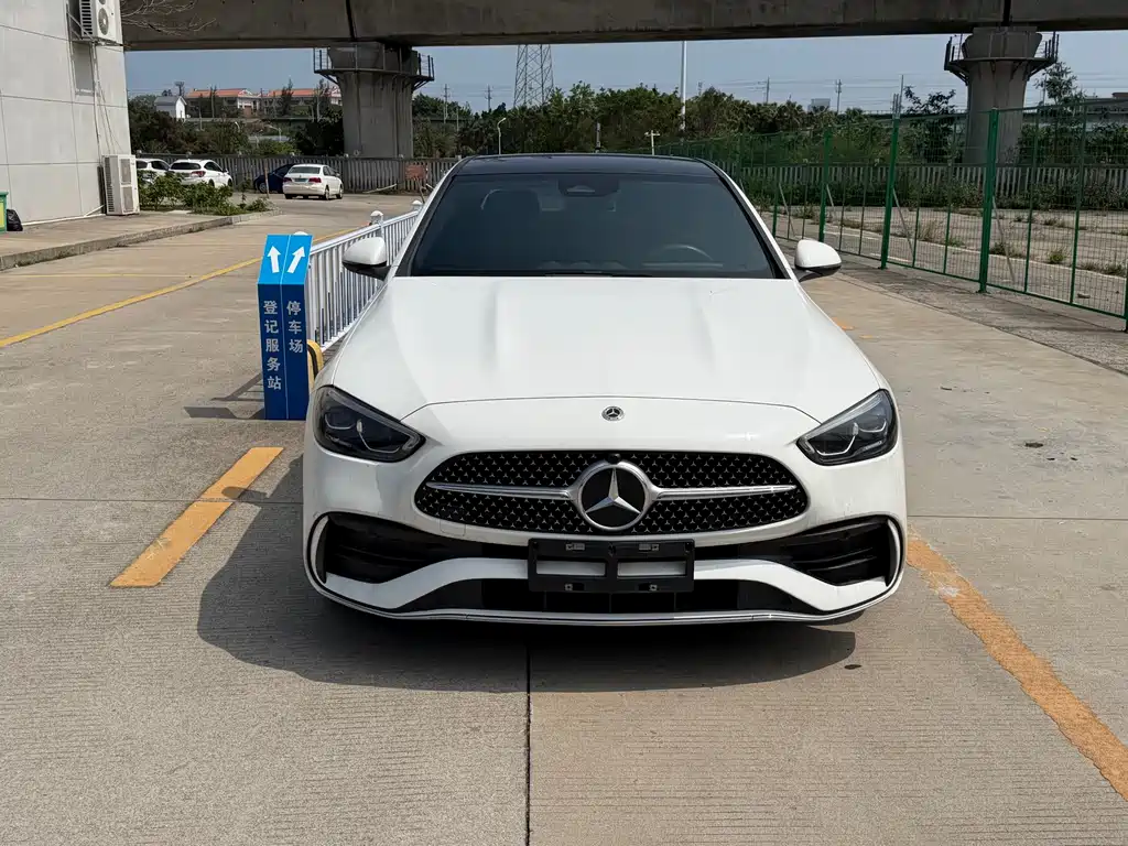 Mercedes-Benz C-Class 2022 — фото 3