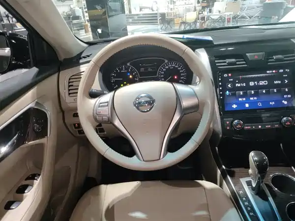 Nissan Teana 2013