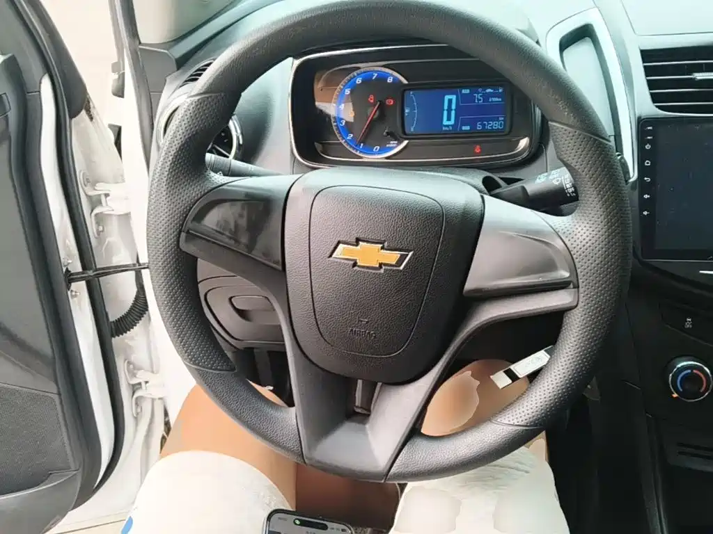 Chevrolet Trax 2017 — фото 11