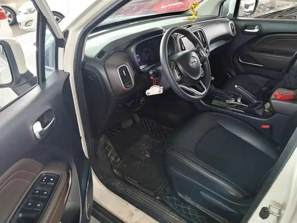 GAC Motor Trumpchi GS3 2019 — фото 16