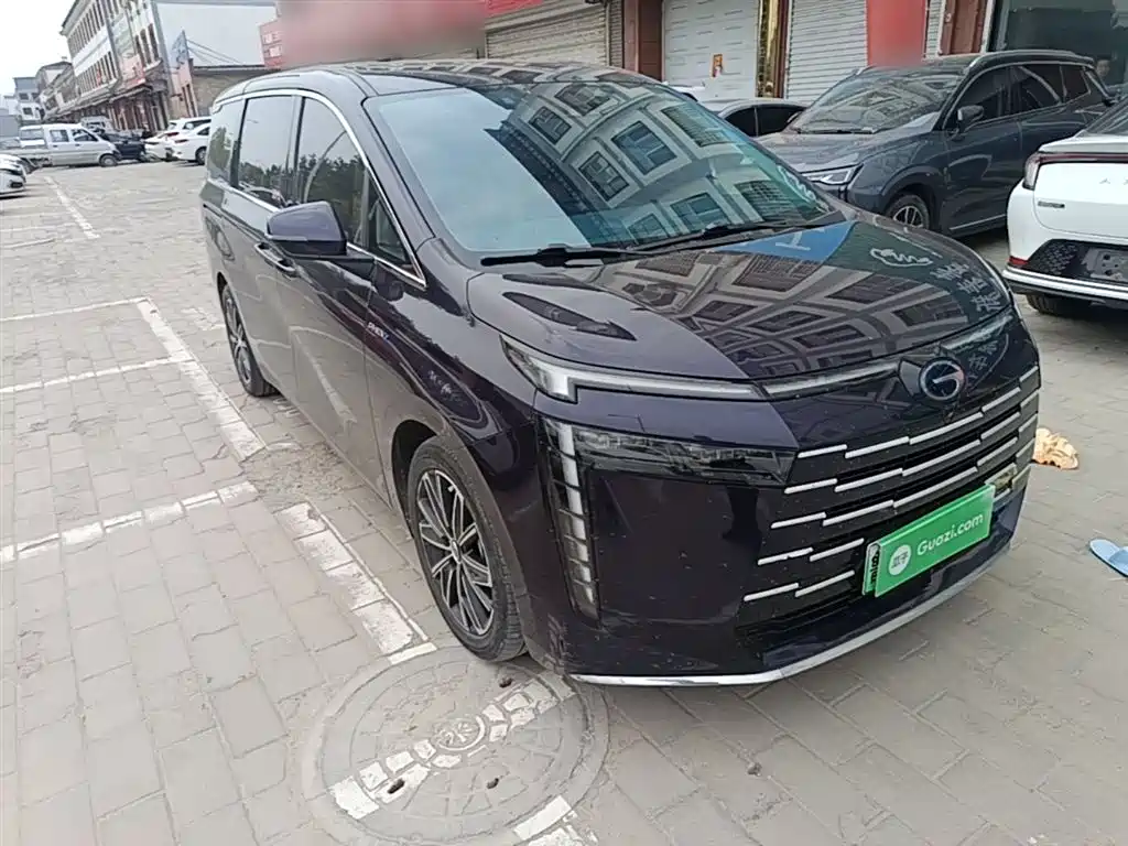 GAC Motor E8 Hybrid 2024 — фото 4