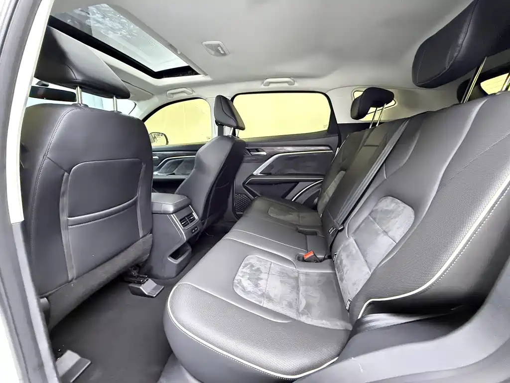 Haval H6 2023 — фото 16