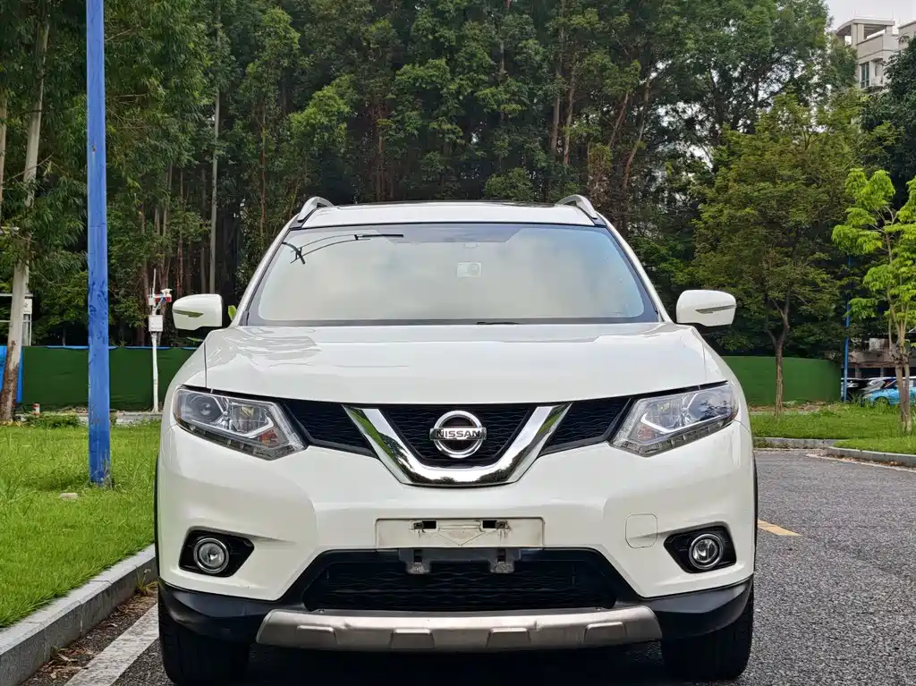 Nissan X-Trail 2015 — фото 2