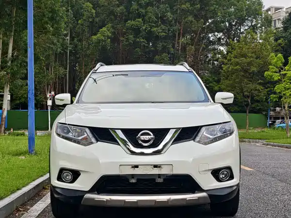 Nissan X-Trail 2015