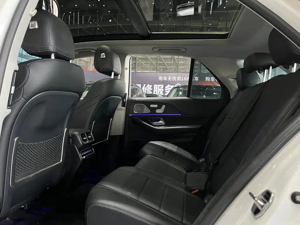 Mercedes-Benz GLE 2020 — фото 12