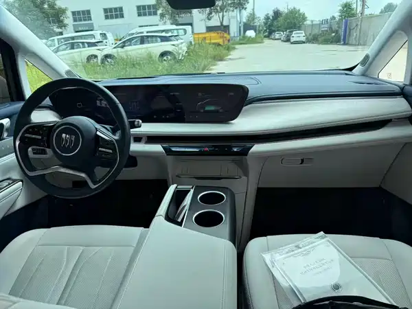 Buick GL8 New Energy 2024