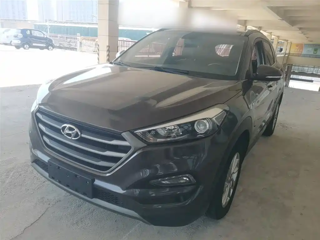 Hyundai Tucson 2017 — фото 1