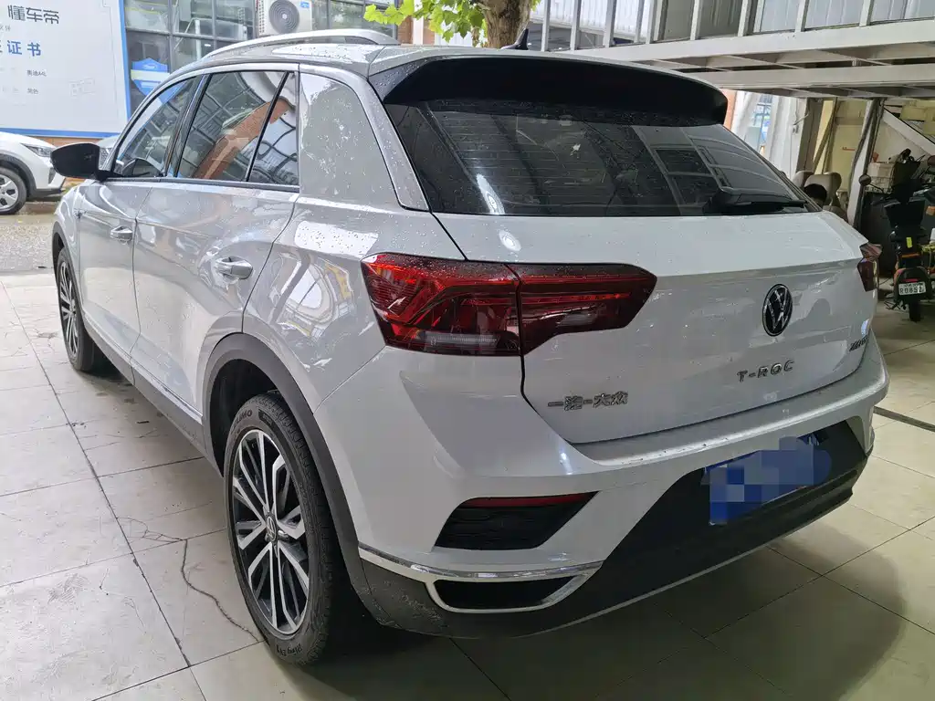 Volkswagen T-Roc 2021 — фото 10