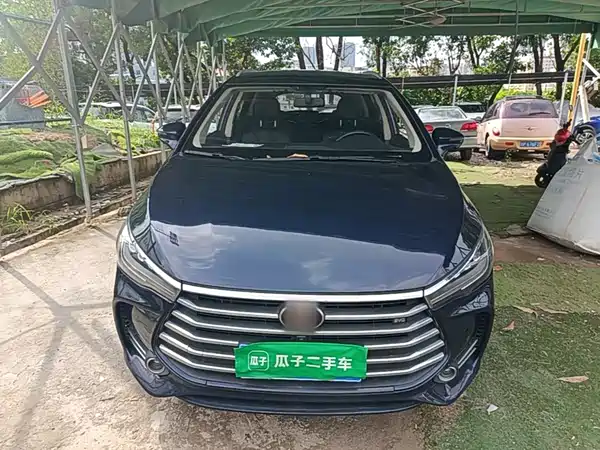 BYD Song MAX 2017