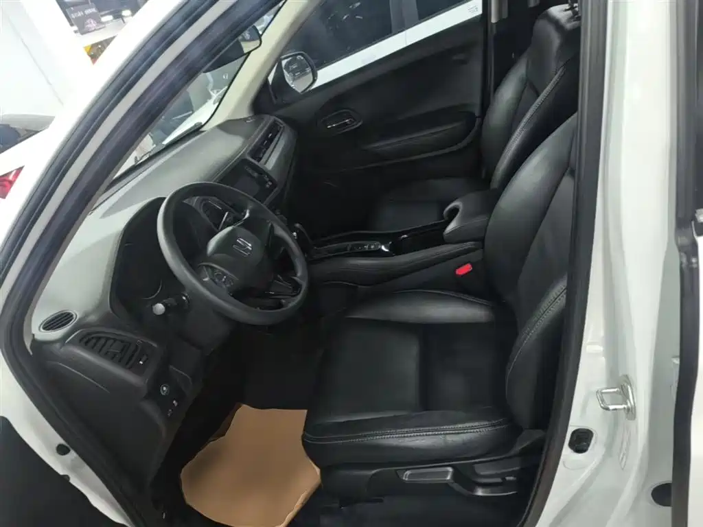Honda Vezel 2017 — фото 15
