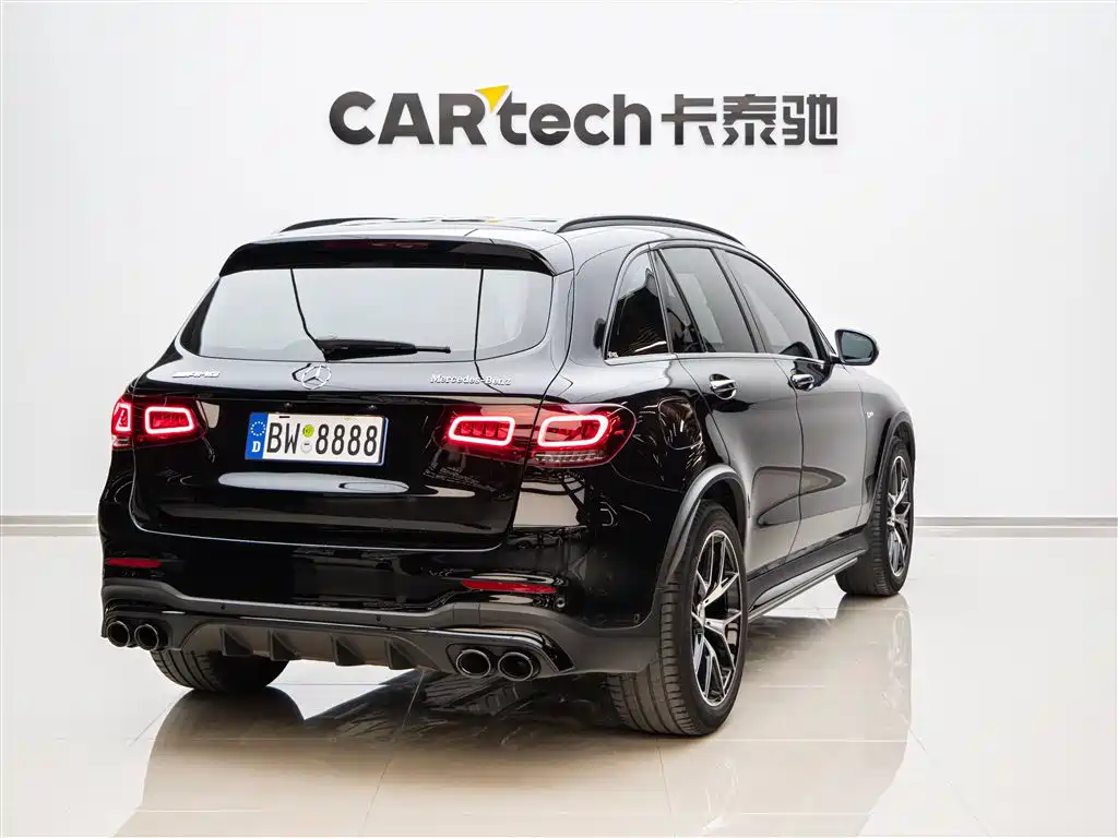 Mercedes-Benz GLC AMG 2023 — фото 4