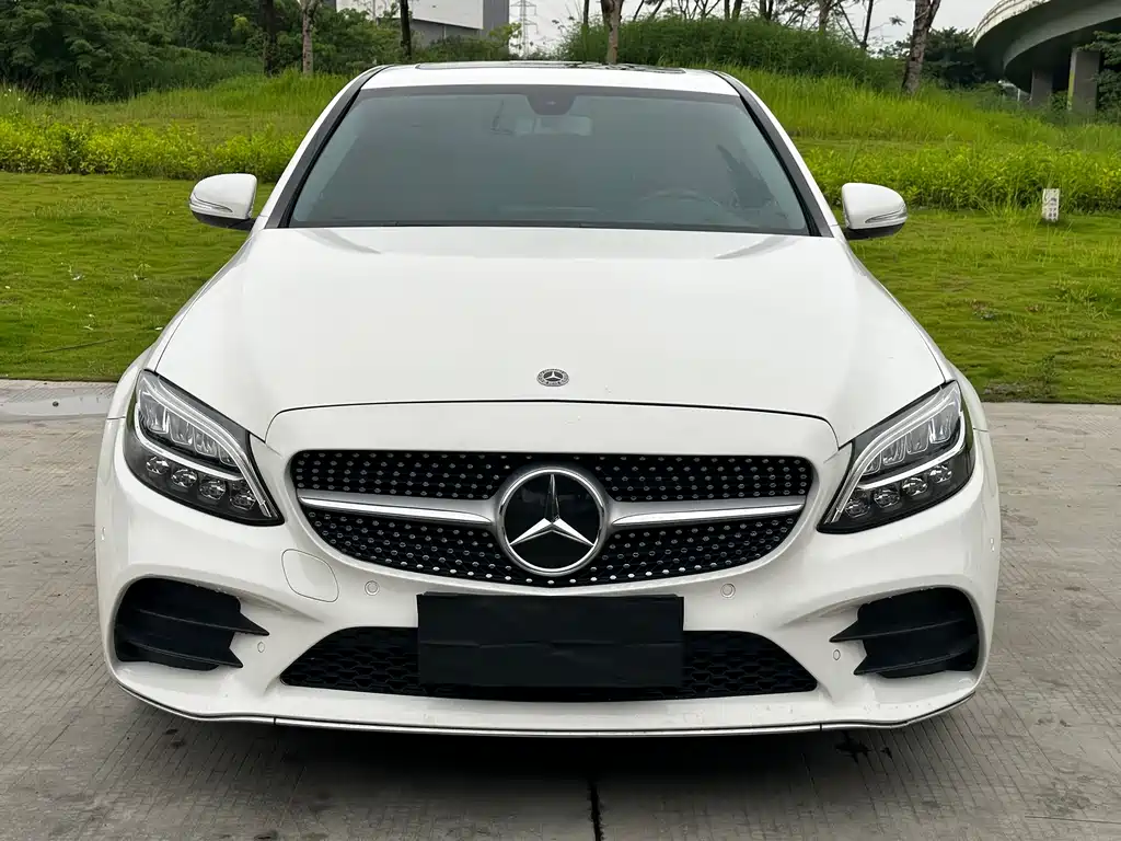 Mercedes-Benz C-Class 2019
