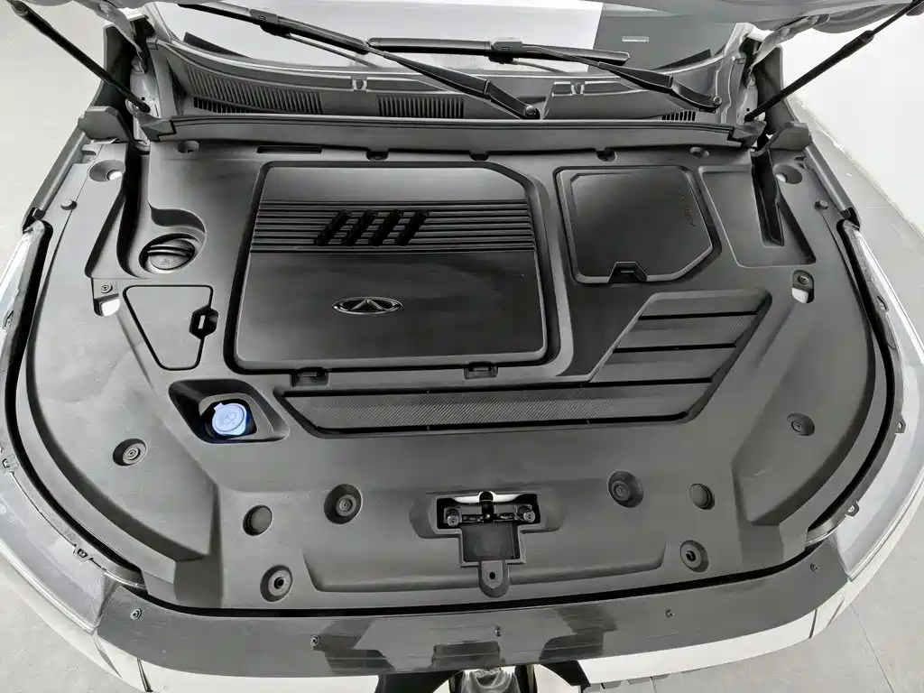 Chery Tiggo 8 PRO New Energy 2023 — фото 6