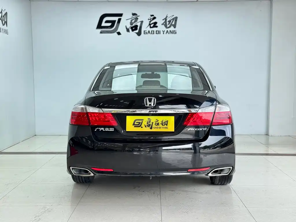 Honda Accord 2015 — фото 22