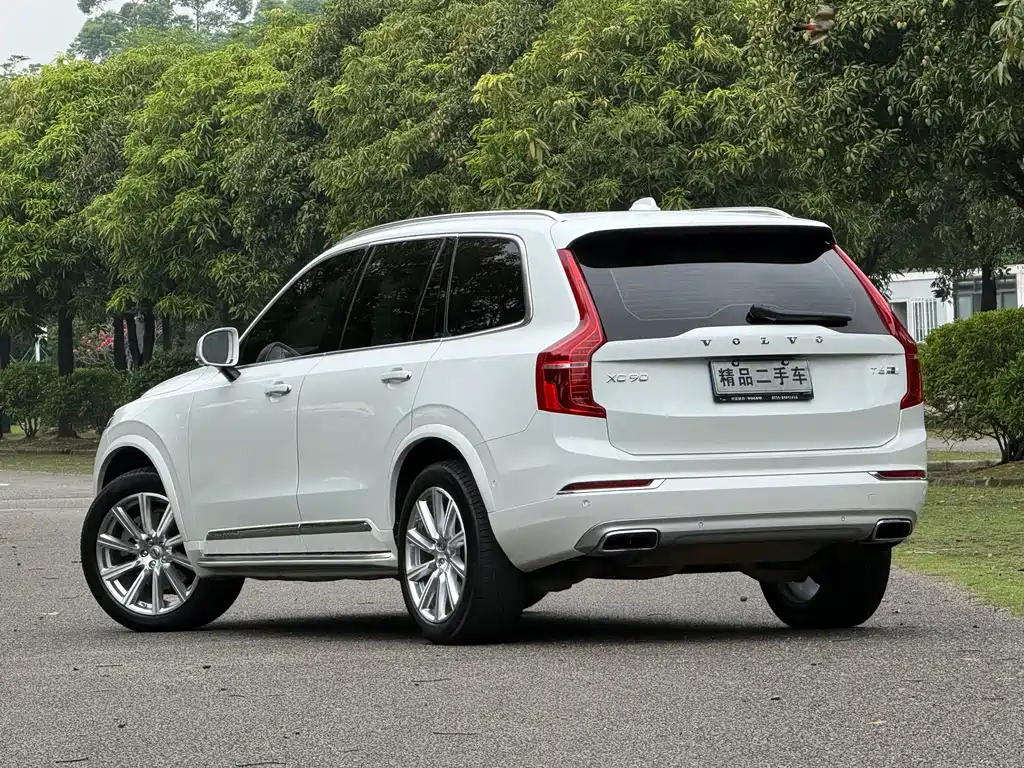 Volvo XC90 2017 — фото 4