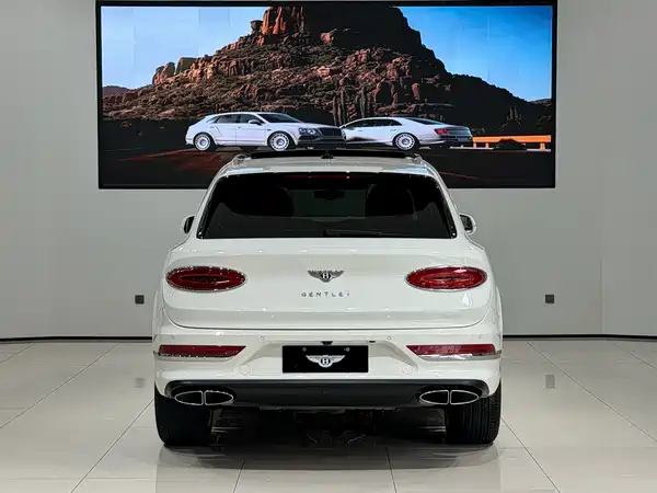 Bentley Bentayga 2024