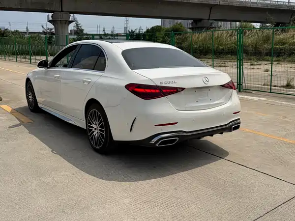 Mercedes-Benz C-Class 2023
