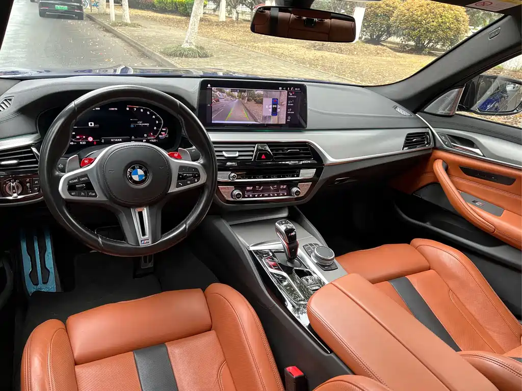 BMW M5 2021 — фото 17