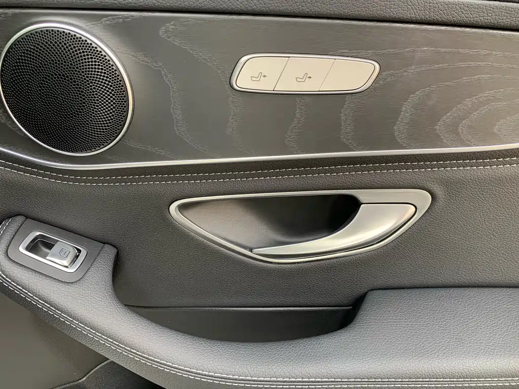 Mercedes-Benz C-Class 2020 — фото 30
