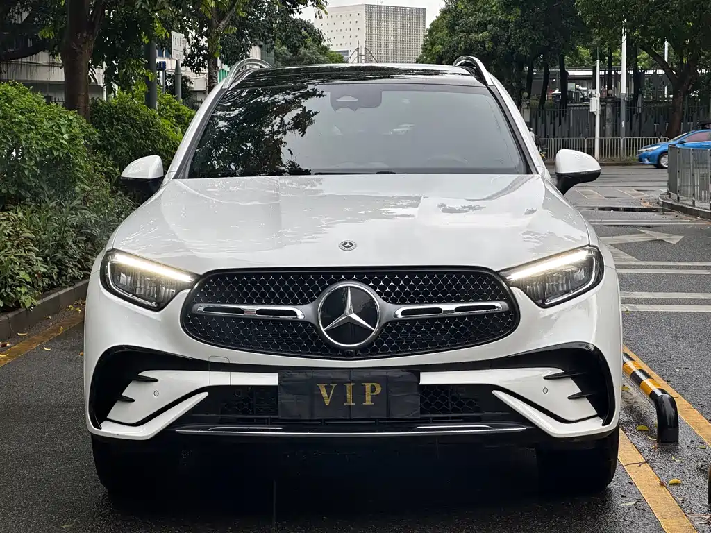 Mercedes-Benz GLC 2024