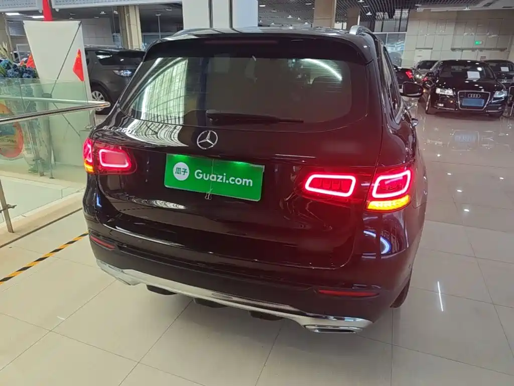 Mercedes-Benz GLC 2021