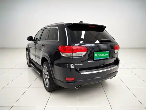 Jeep Grand Cherokee 2019