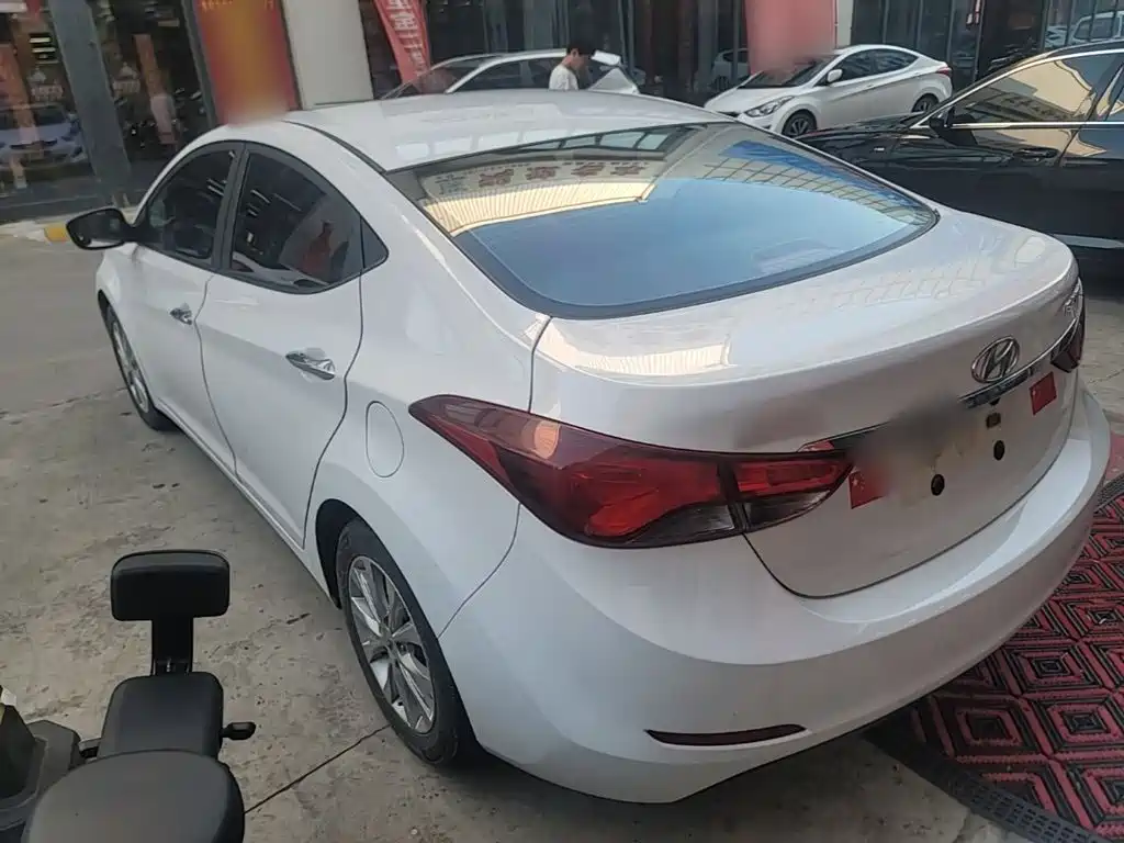 Hyundai Elantra Langdong 2016 — фото 5