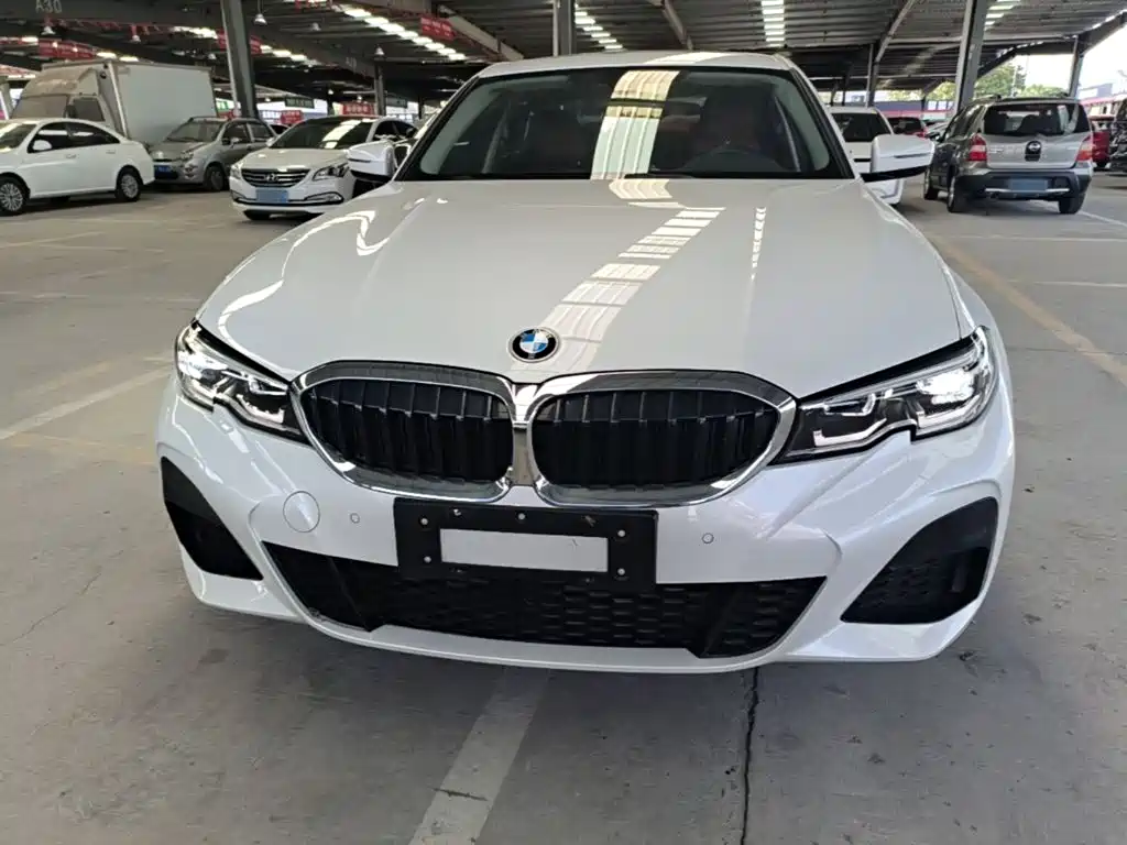 BMW 3 Series 2022