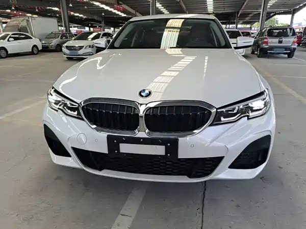 BMW 3 Series 2022