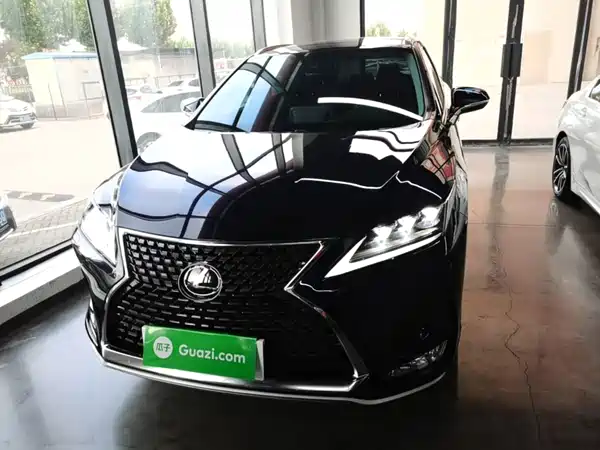 Lexus RX 2022