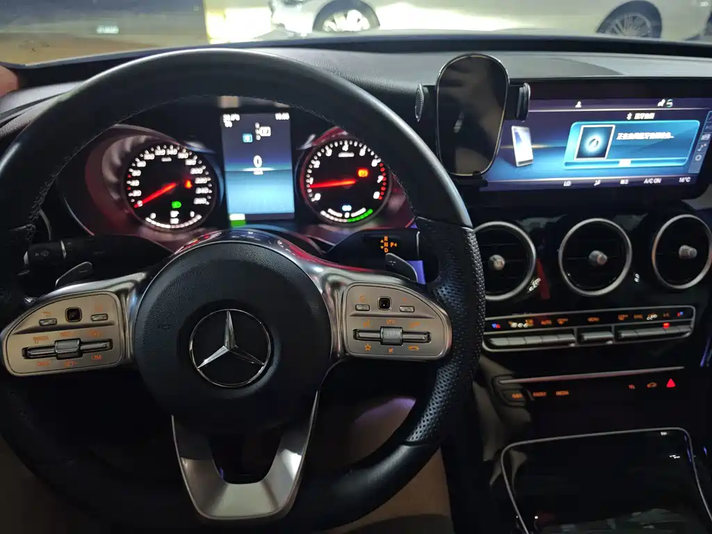 Mercedes-Benz C-Class 2019 — фото 14