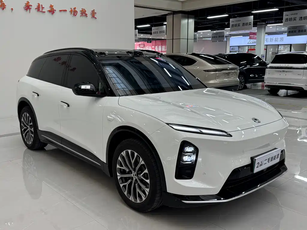 NIO ES6 2025