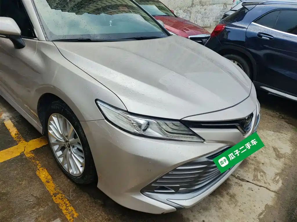 Toyota Camry 2019 — фото 4
