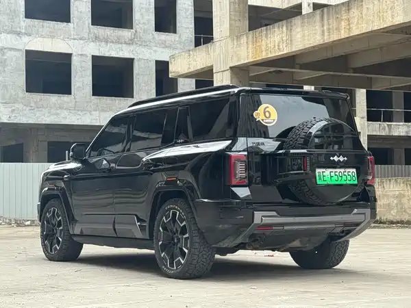 Fangchengbao Leopard 8 2024