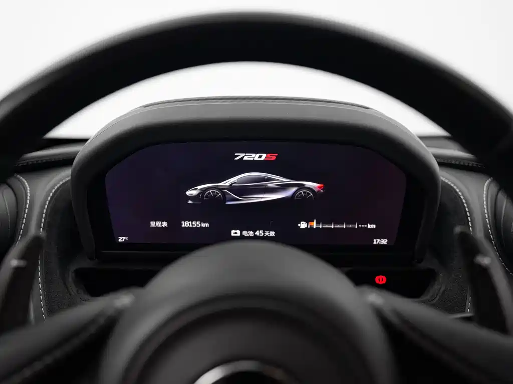 McLaren 720S 2020 — фото 28