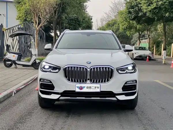 BMW X5 2019