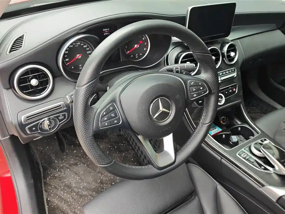 Mercedes-Benz C-Class 2018 — фото 15