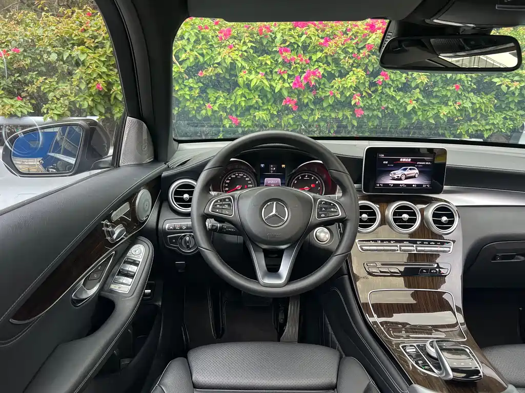 Mercedes-Benz GLC 2017
