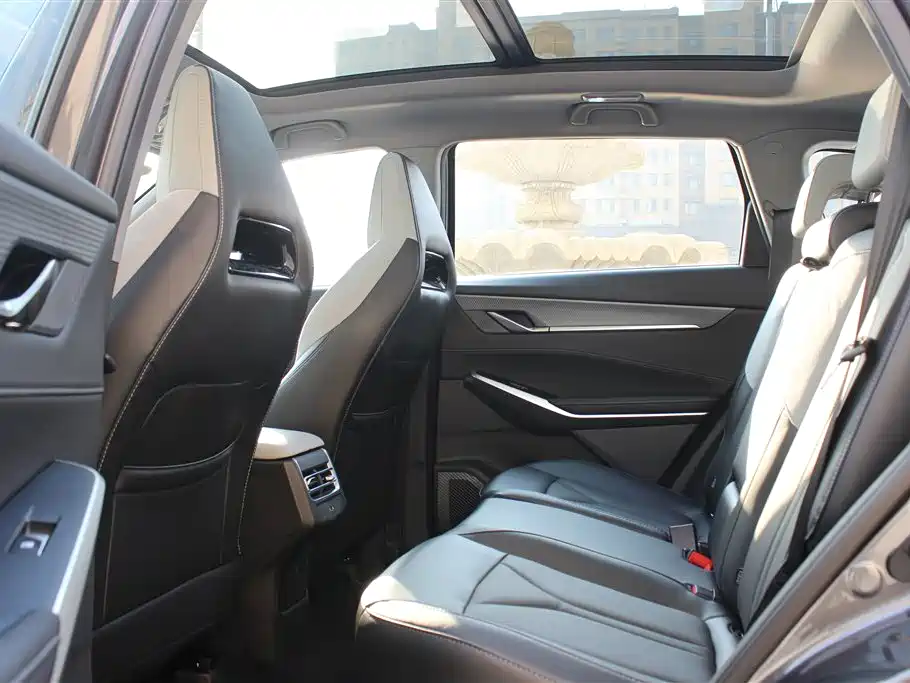 Changan CS75 PLUS 2025 — фото 17