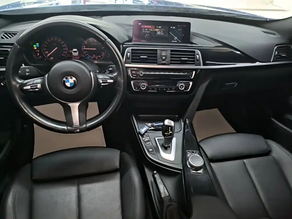 BMW 3 Series GT 2020 — фото 10