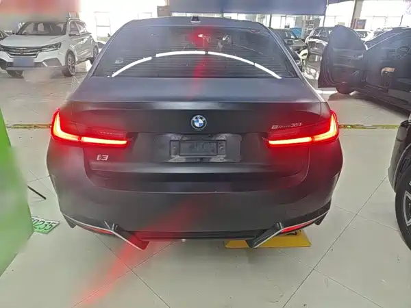 BMW i3 2023