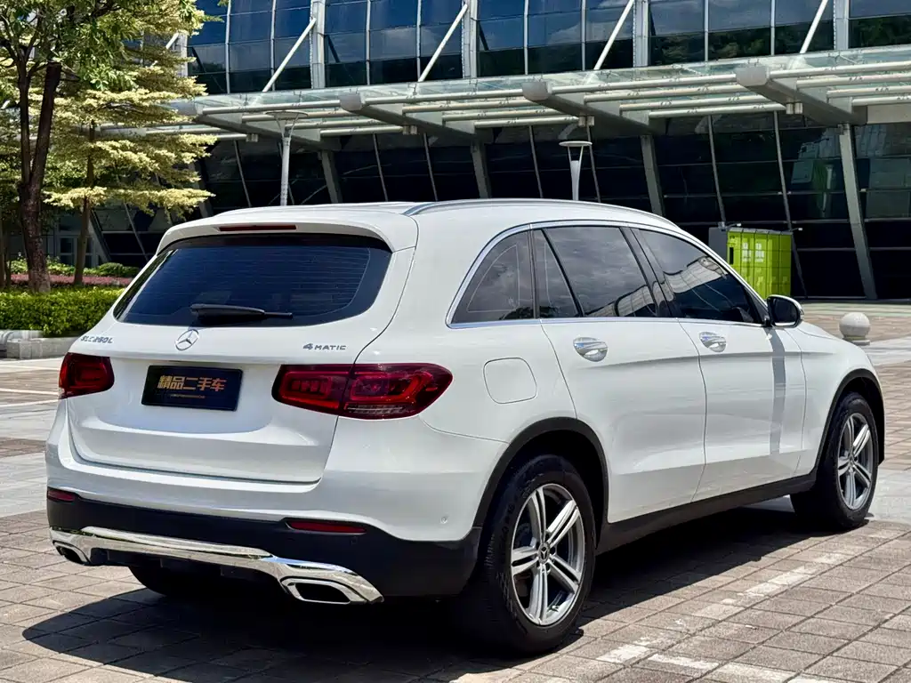 Mercedes-Benz GLC 2020 — фото 19