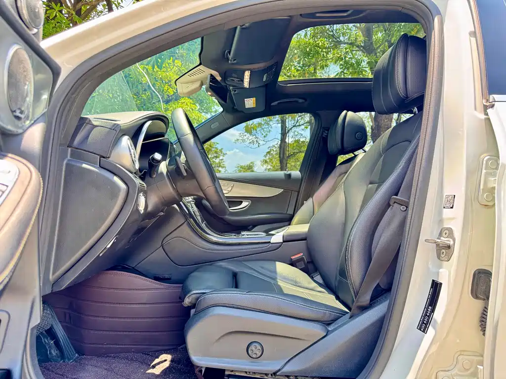 Mercedes-Benz GLC 2020