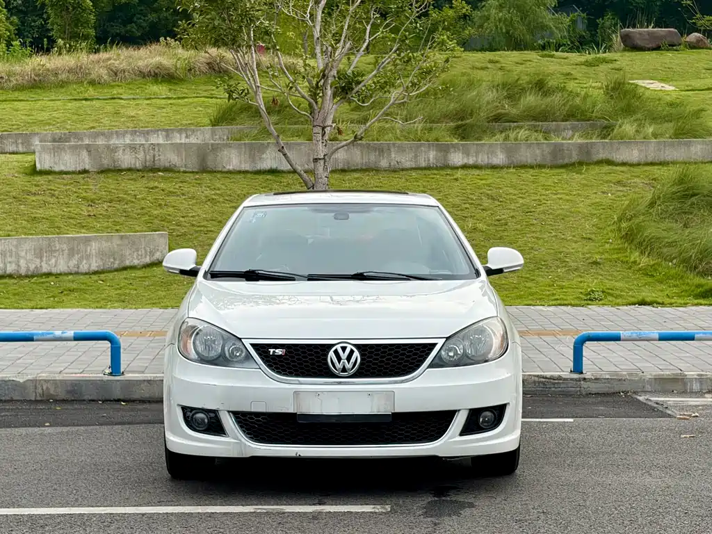 Volkswagen Lavida 2010