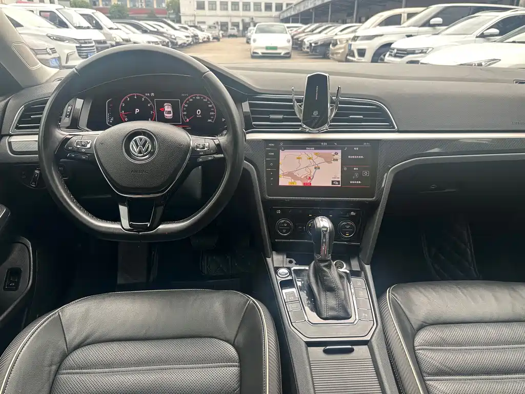 Volkswagen Lamando 2019 — фото 12