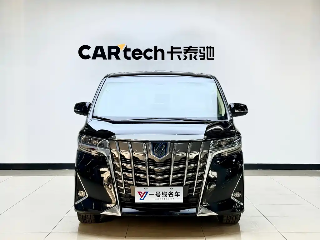 Toyota Alphard 2022 — фото 1